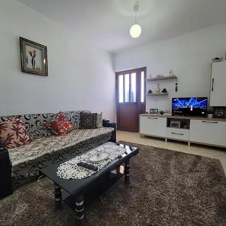 Veliaj