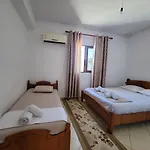 Luxury Apartments Ksamil Konukevi