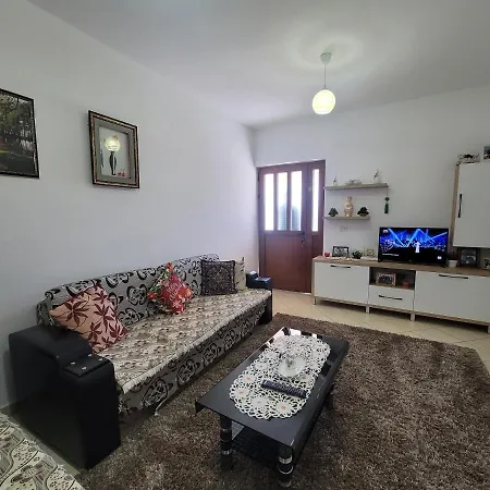 Veliaj 3*