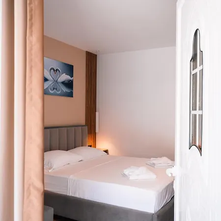 Velora 3*